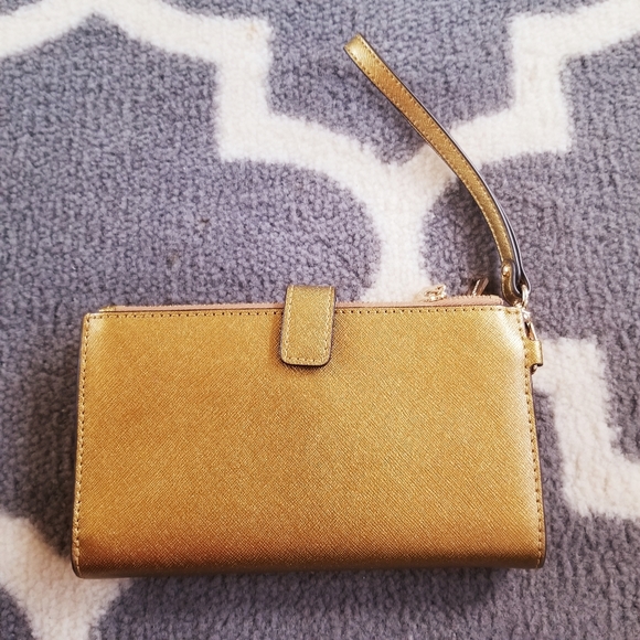 NWOT Michael Kors Gold Jet Set Travel Wristlet/Clutch - Picture 4 of 12